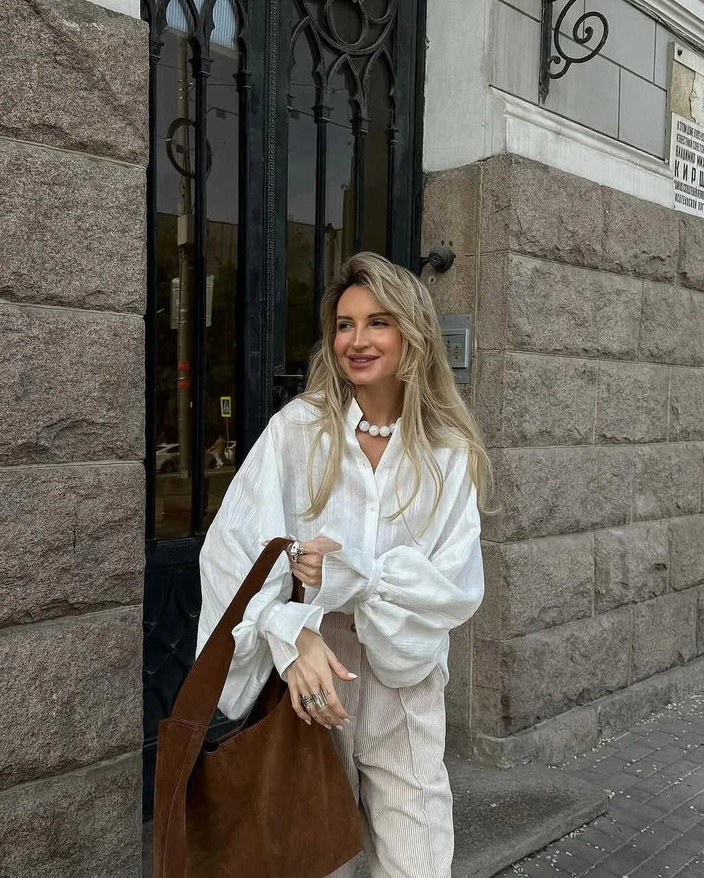 Blouse blanche oversize à manches longues