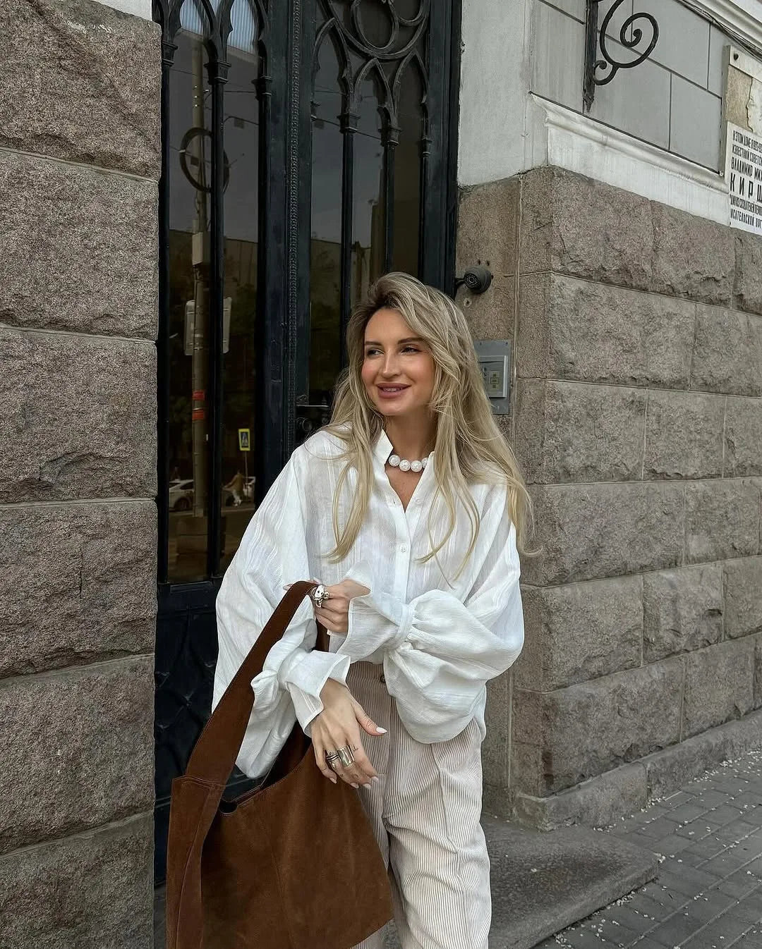 Blouse blanche oversize à manches longues